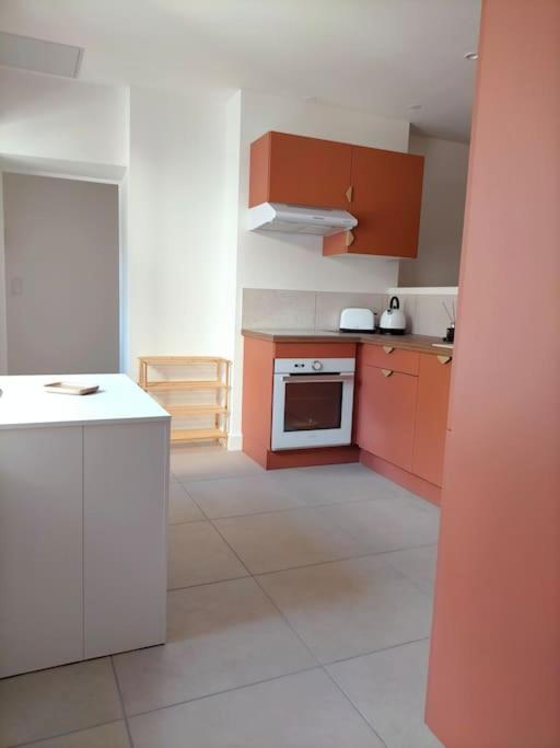 "Le Boheme", Logement Cosy, Au Calme Vertrieu Экстерьер фото